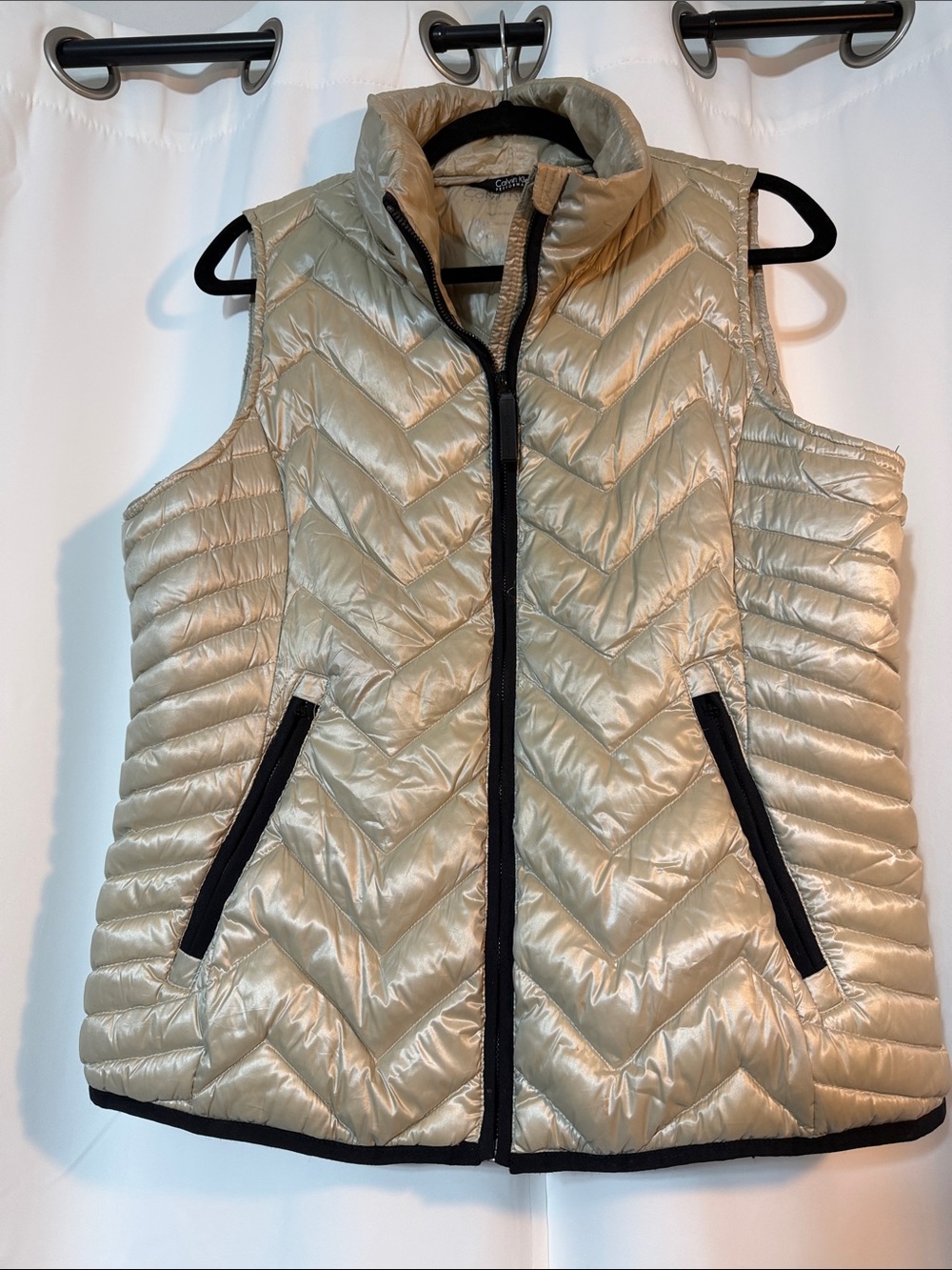 Gold Beige Metallic Performance Down lightweight Quilted Puffer Vest Normcore B7